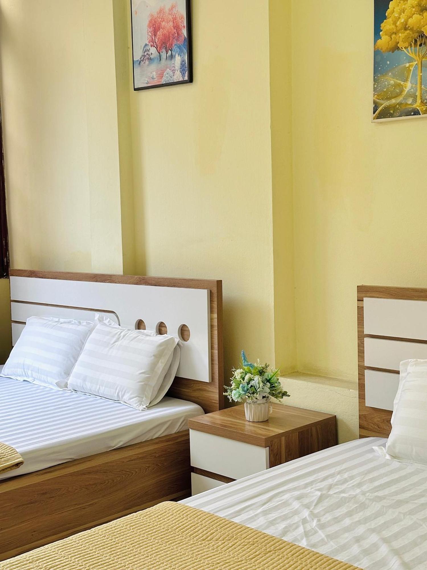 Kim Anh Hotel Ха Лонг Екстериор снимка
